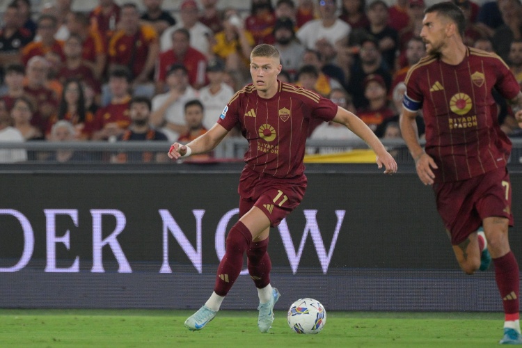 九游会-意天空：罗马前锋多夫比克接受手术，预计至少伤缺2个月